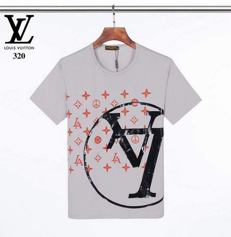 Louis Vuitton Men's T-shirts 482